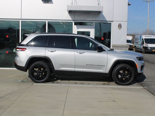 2024 Jeep Grand Cherokee Altitude X in Albany, NY - Goldstein Auto Group