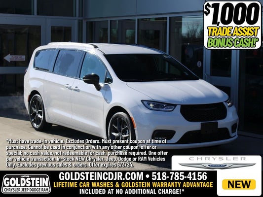 2024 Chrysler Pacifica Touring L in Albany, NY - Goldstein Auto Group