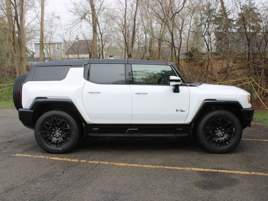 2024 GMC Hummer EV SUV 2X in Albany, NY - Goldstein Auto Group