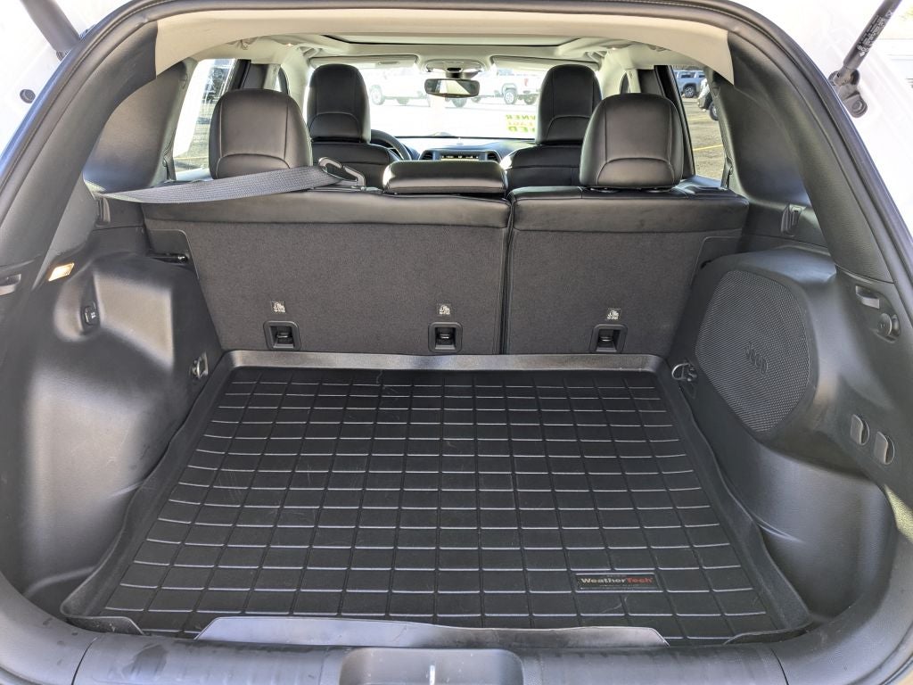 2023 Jeep Cherokee Altitude Lux 4x4