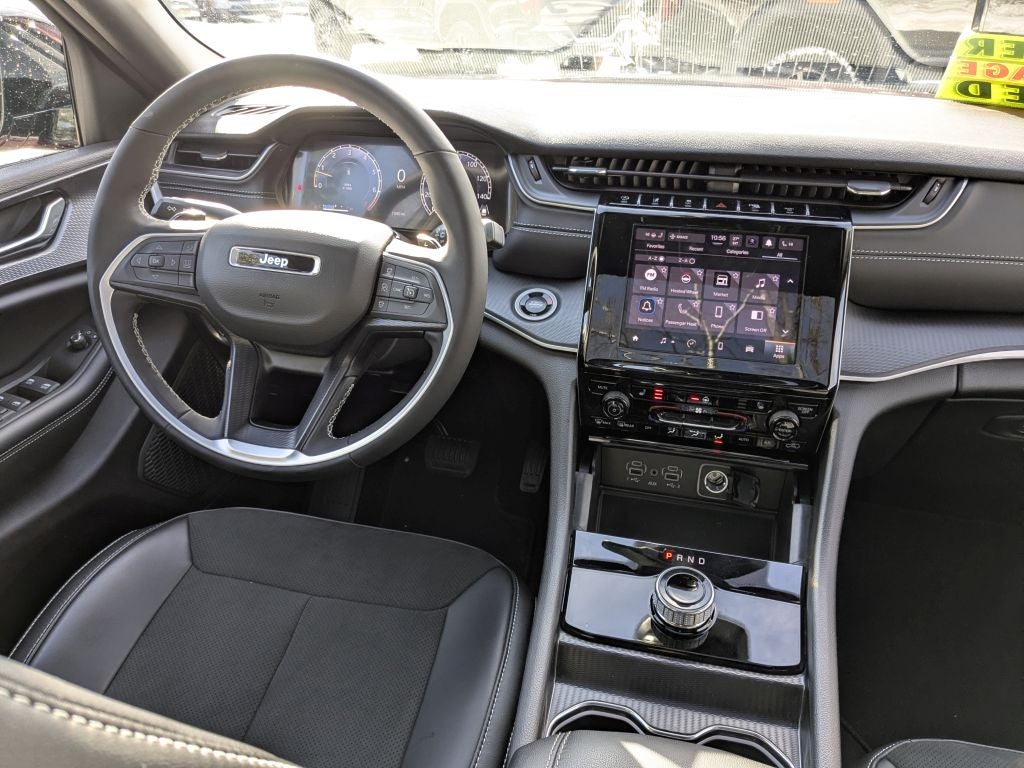 2025 Jeep Grand Cherokee Altitude X 4x4