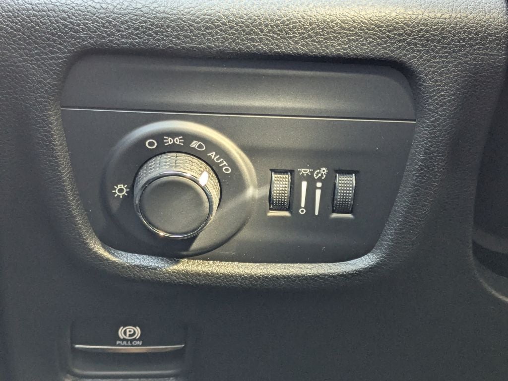 2025 Jeep Grand Cherokee Altitude X 4x4