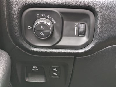 2021 RAM 1500 Big Horn Quad Cab 4x4 6'4" Box