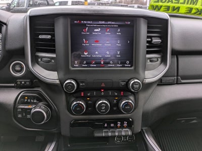 2021 RAM 1500 Big Horn Quad Cab 4x4 6'4" Box