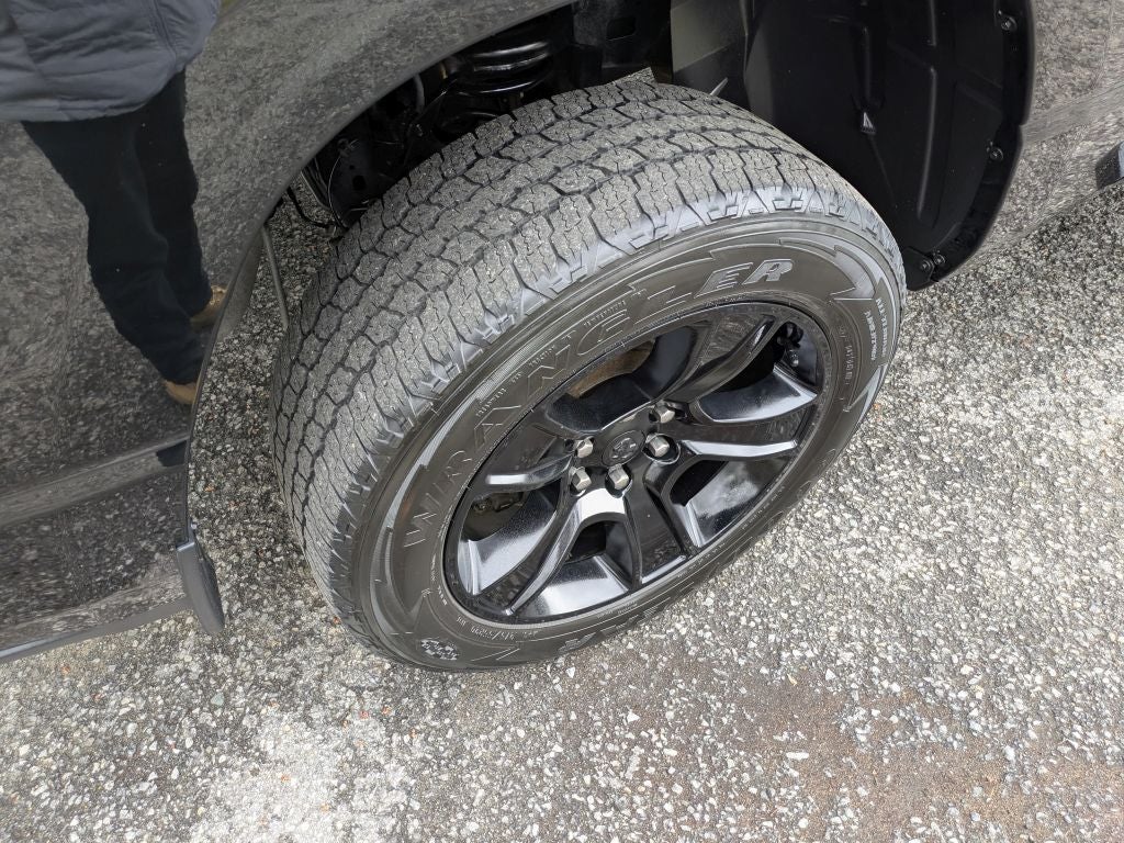 2021 RAM 1500 Big Horn Quad Cab 4x4 6'4" Box