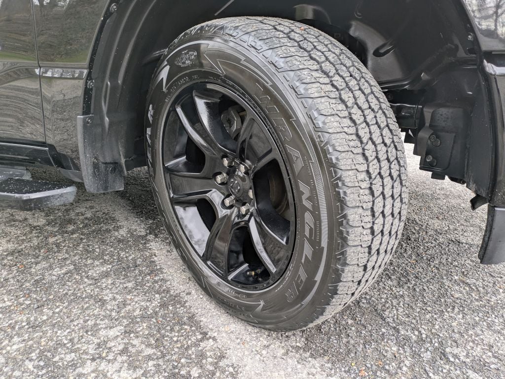 2021 RAM 1500 Big Horn Quad Cab 4x4 6'4" Box