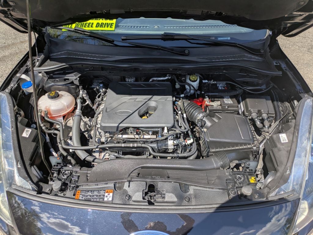 2020 Ford Escape SE