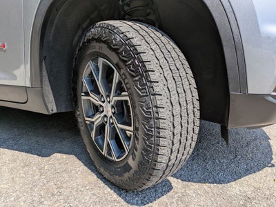 2024 GMC Acadia AT4