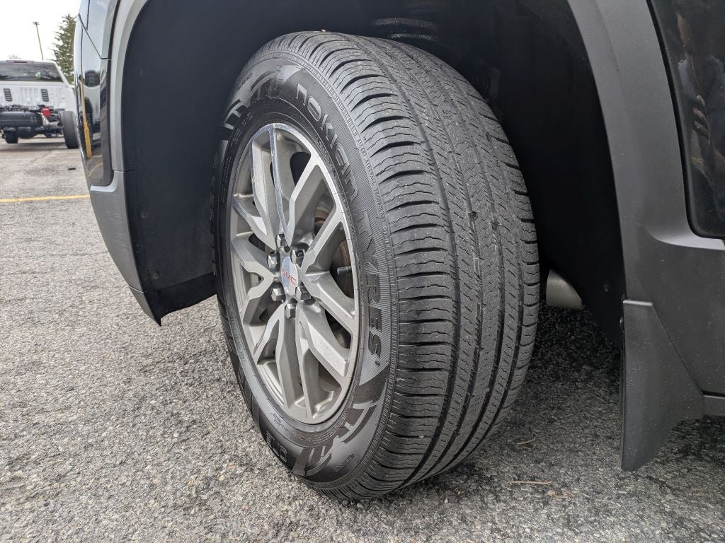2017 GMC Acadia SLE