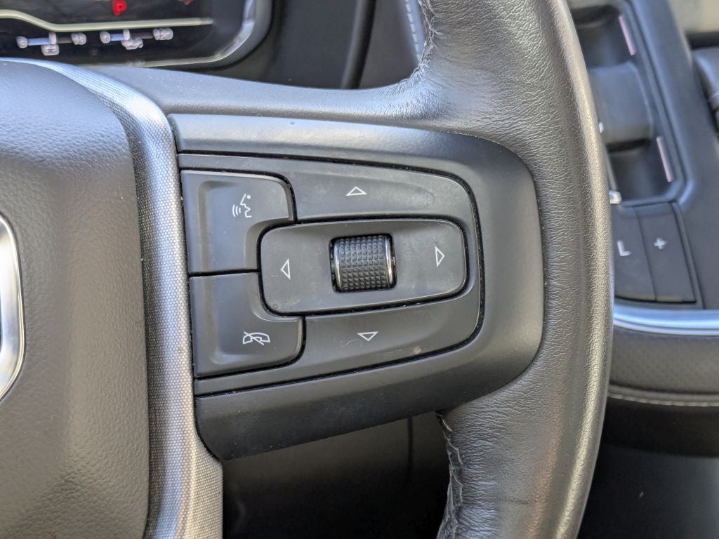 2022 GMC Yukon XL SLT