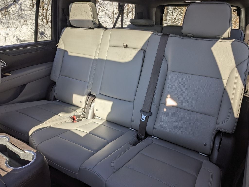 2022 GMC Yukon XL SLT