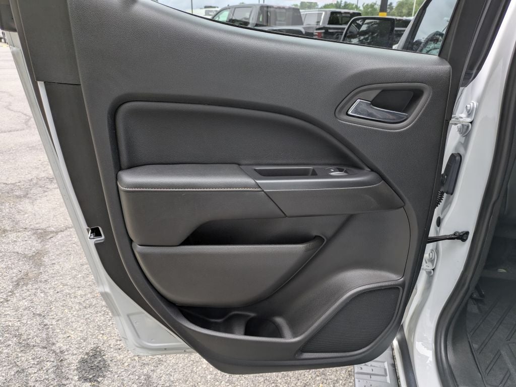 2022 GMC Canyon AT4 - Cloth