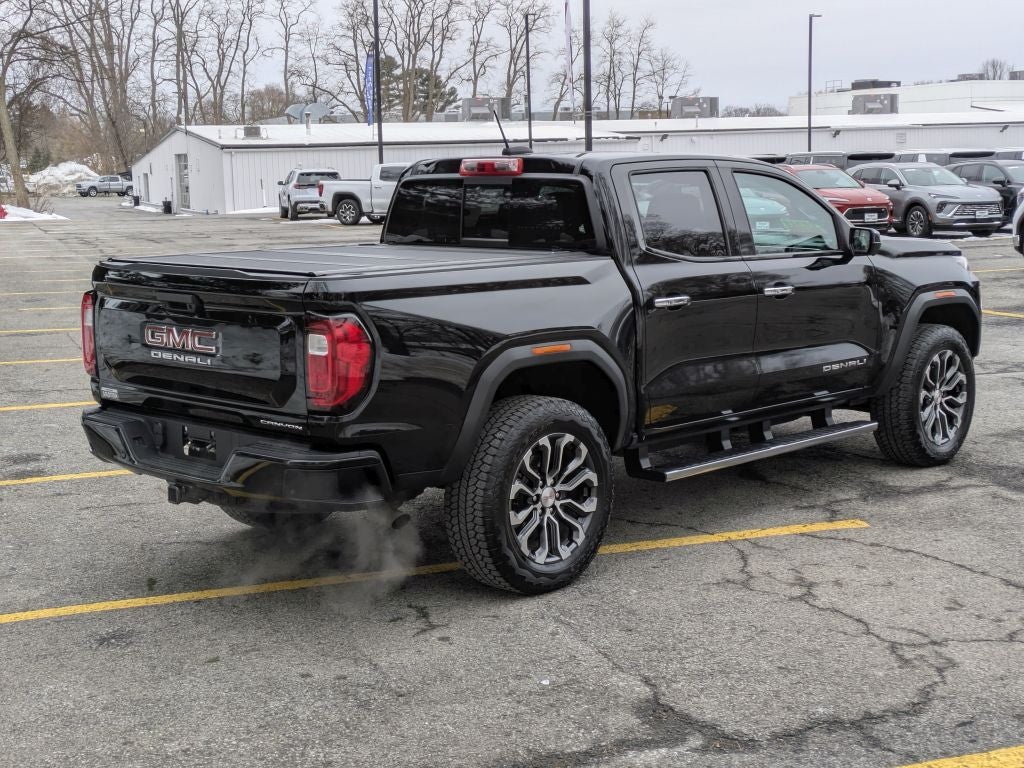 2024 GMC Canyon Denali