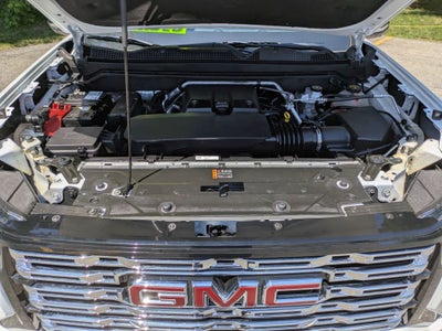 2024 GMC Canyon Denali