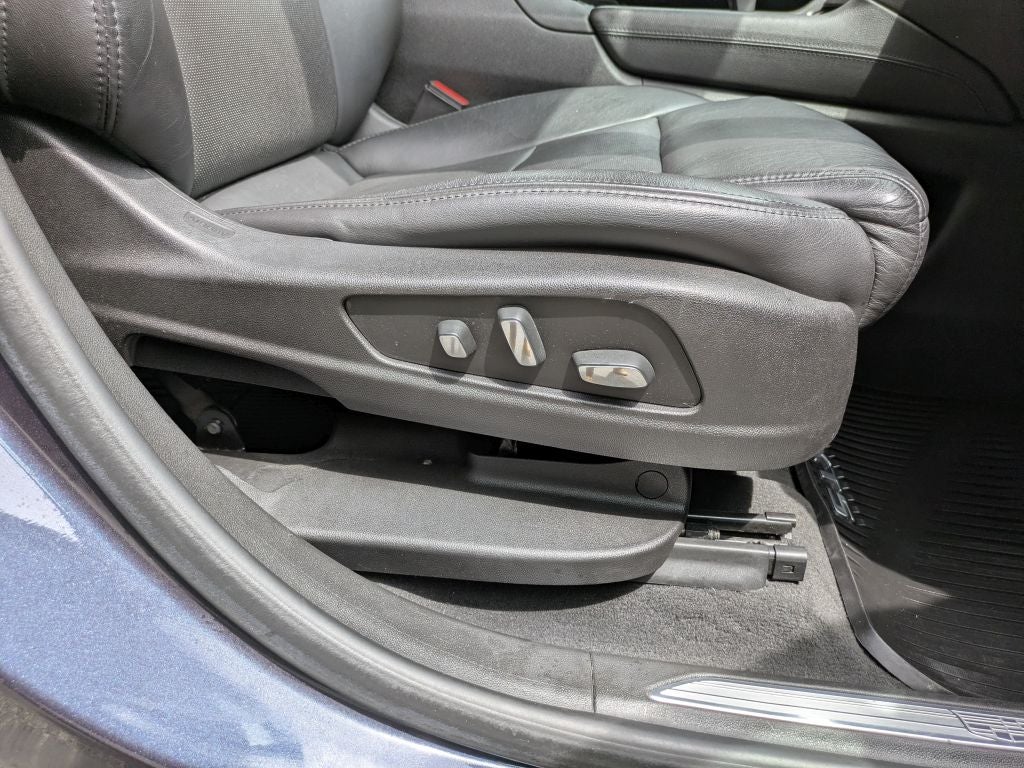 2018 Cadillac XT5 Luxury AWD