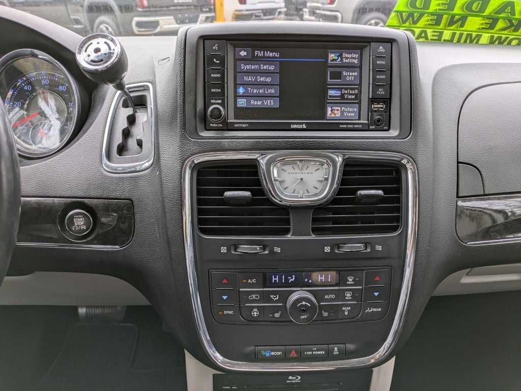 2016 Chrysler Town & Country Touring-L Anniversary Edition