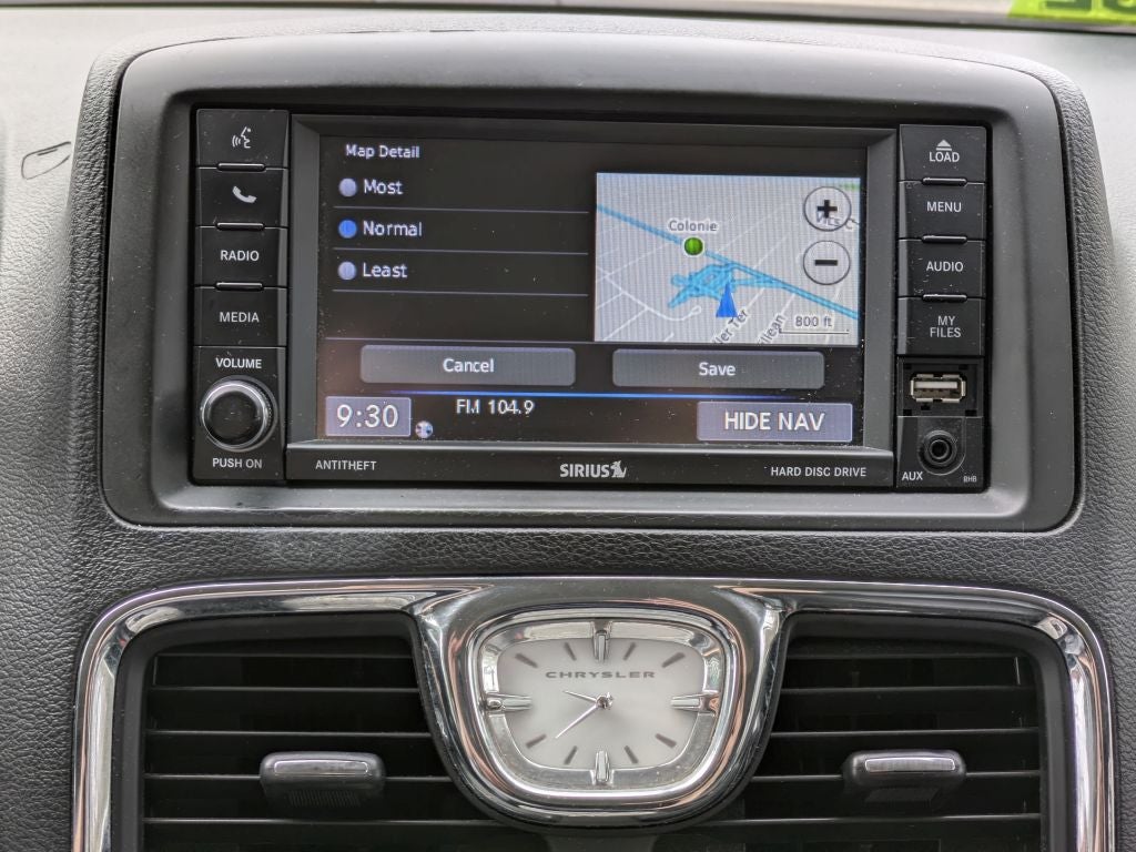 2016 Chrysler Town & Country Touring-L Anniversary Edition