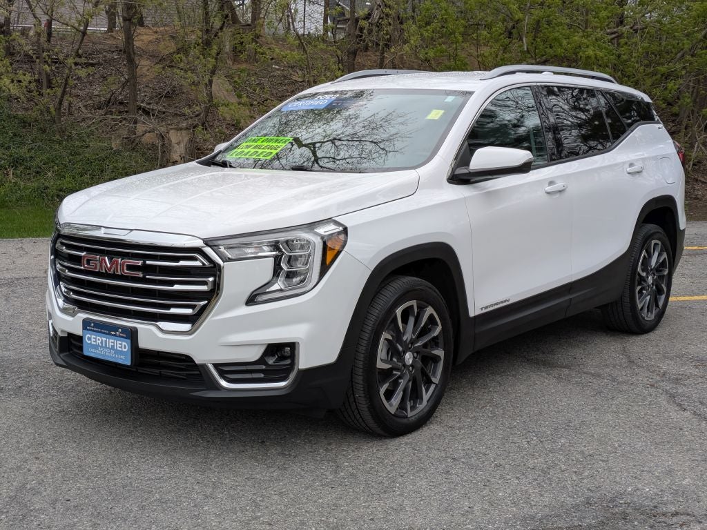 2022 GMC Terrain SLT