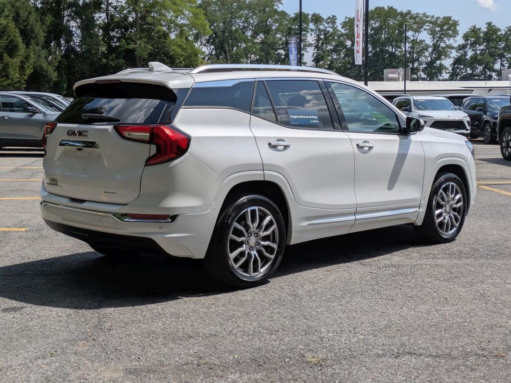 2023 GMC Terrain Denali
