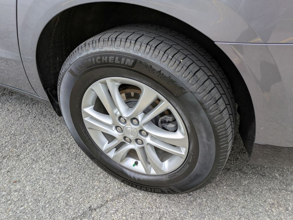 2021 Buick Enclave Essence