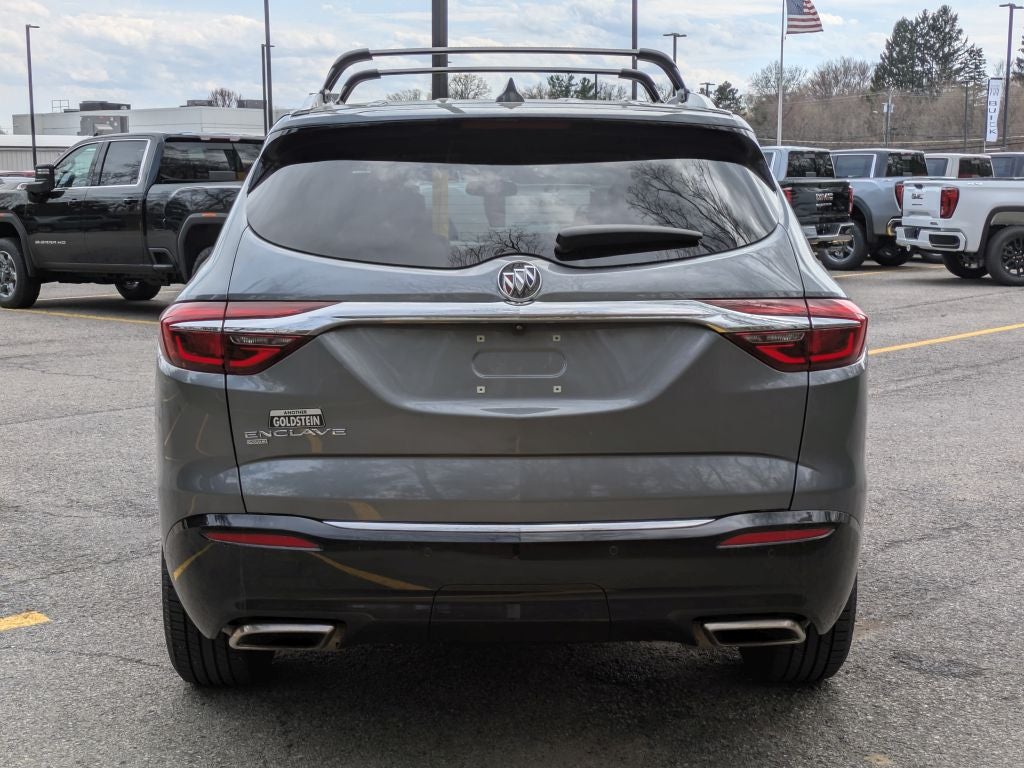 2021 Buick Enclave Essence