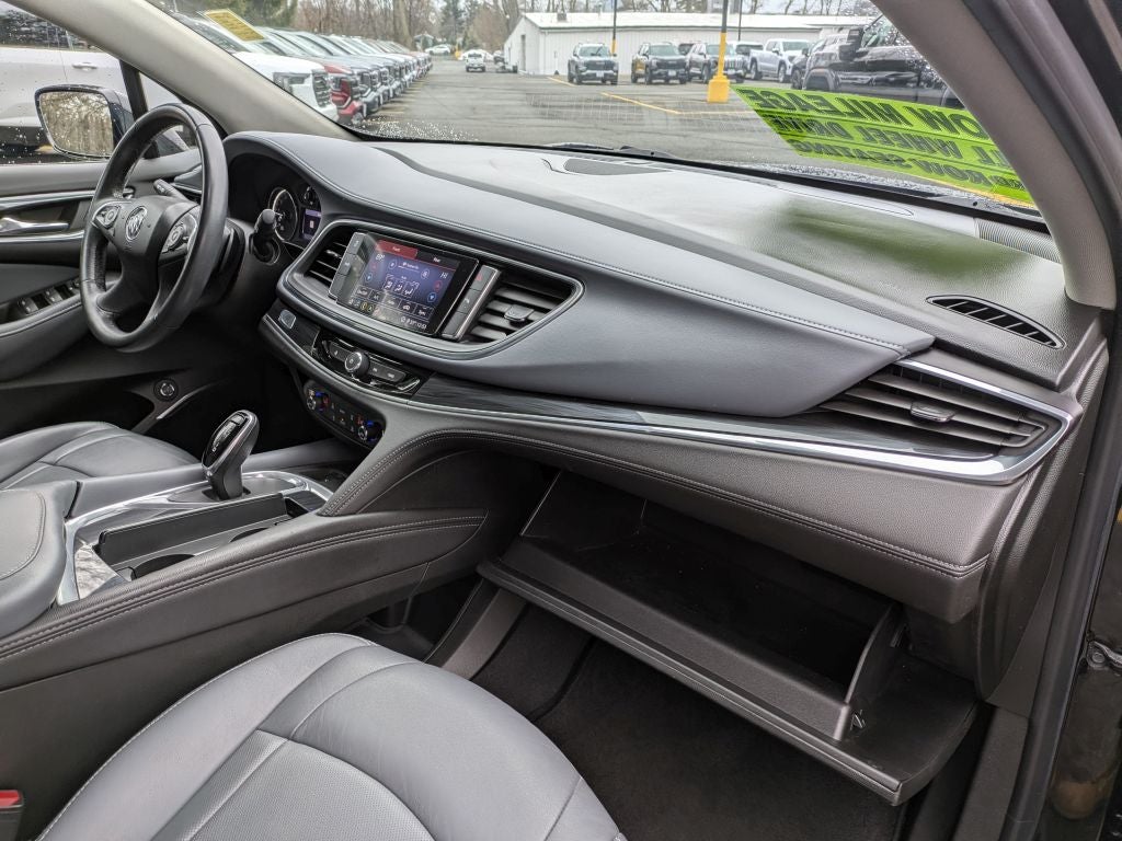 2020 Buick Enclave Essence