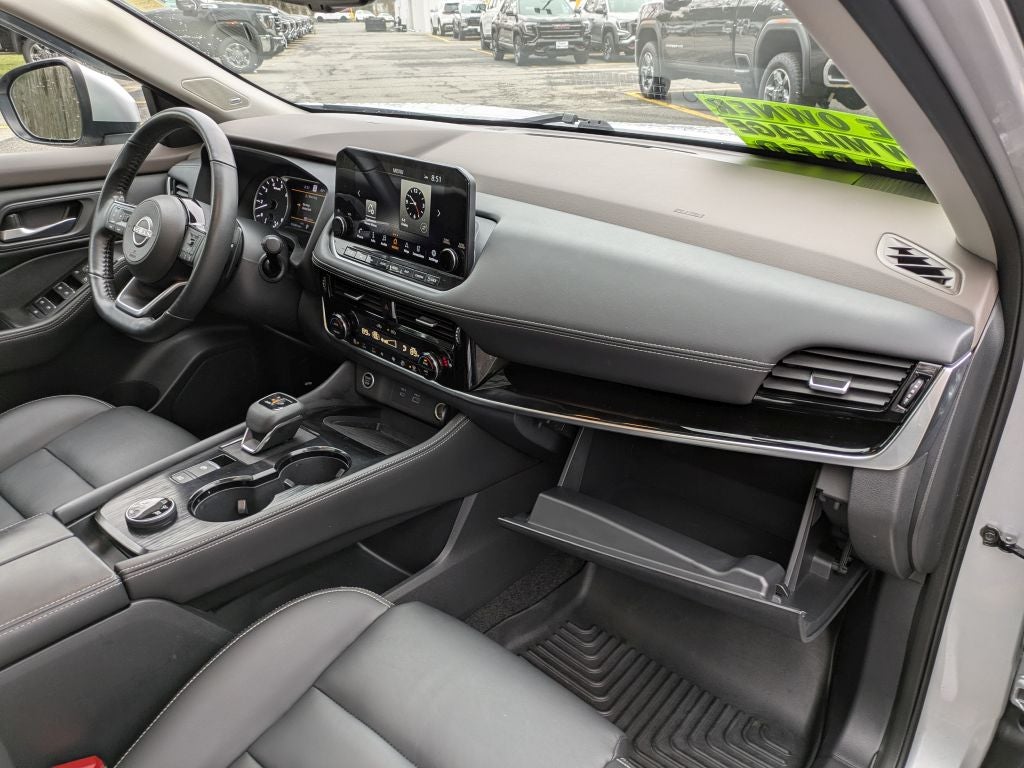 2022 Nissan Rogue SL Intelligent AWD