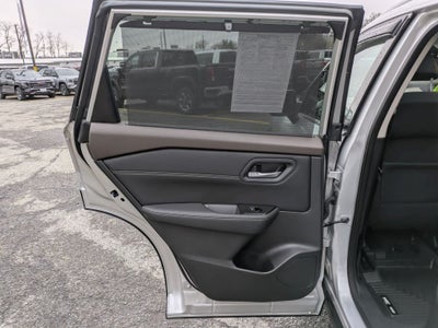 2022 Nissan Rogue SL Intelligent AWD