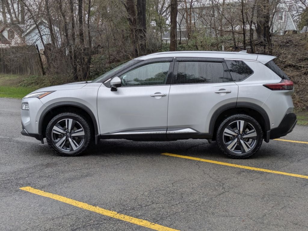 2022 Nissan Rogue SL Intelligent AWD