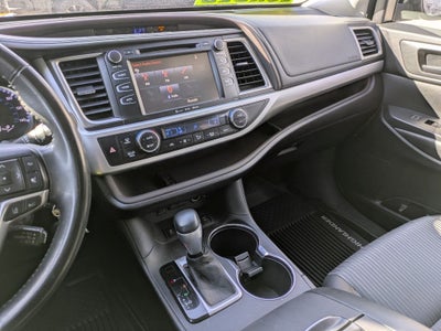 2017 Toyota Highlander LE Plus