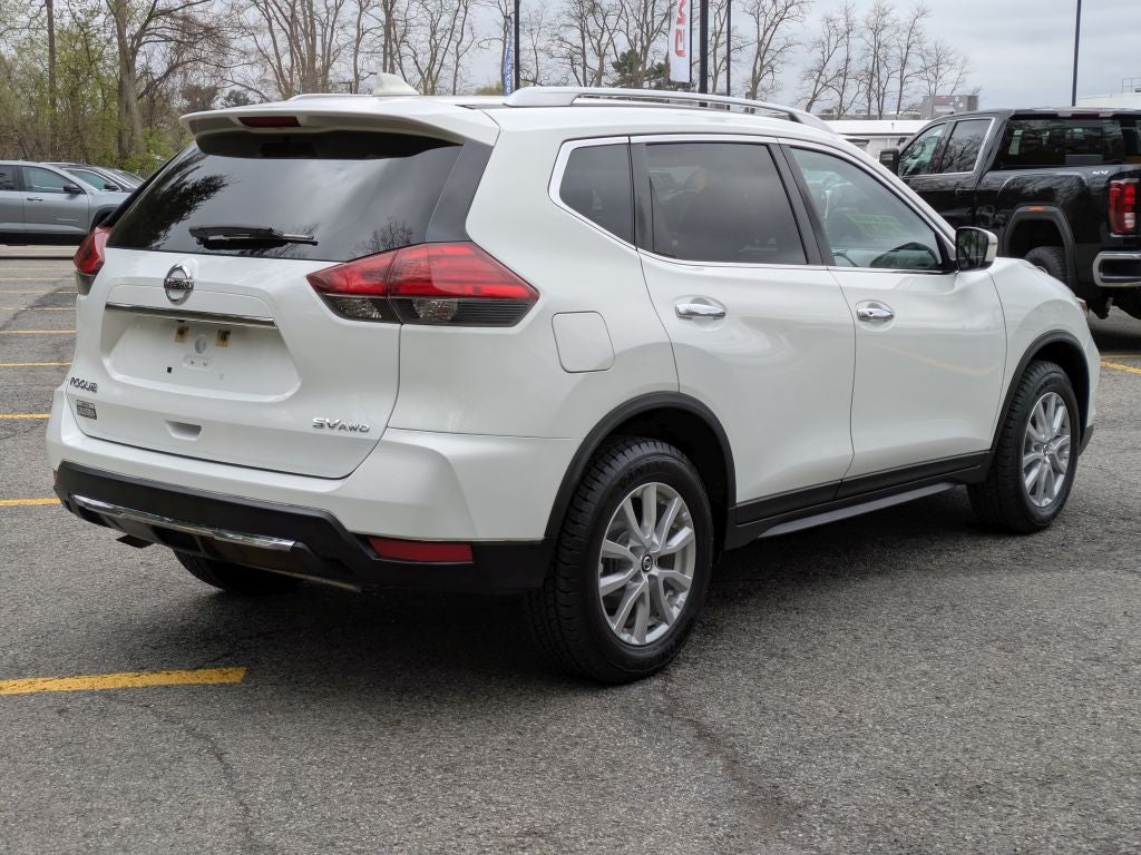 2017 Nissan Rogue SV