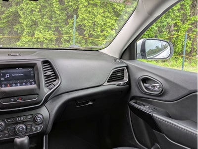 2019 Jeep Cherokee Altitude