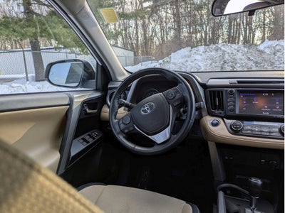 2018 Toyota RAV4 XLE