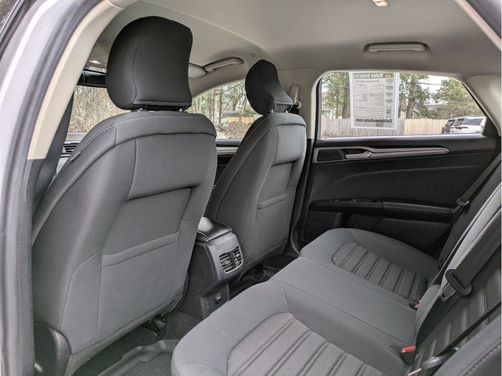 2019 Ford Fusion Hybrid SE