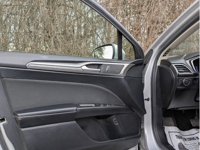 2019 Ford Fusion Hybrid SE