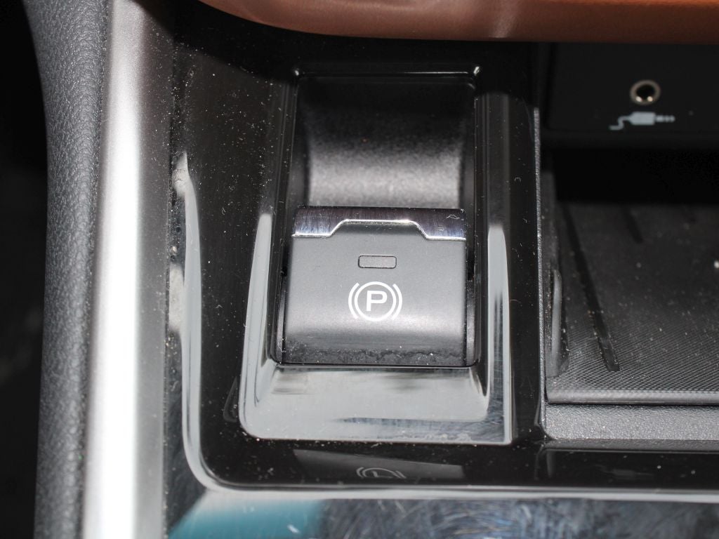 2022 Subaru Legacy Touring XT