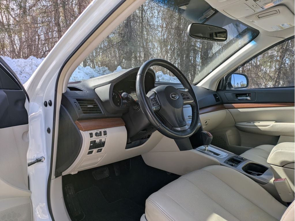 2013 Subaru Outback 2.5i Limited