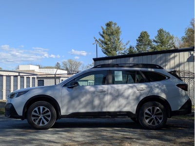 2021 Subaru Outback Base