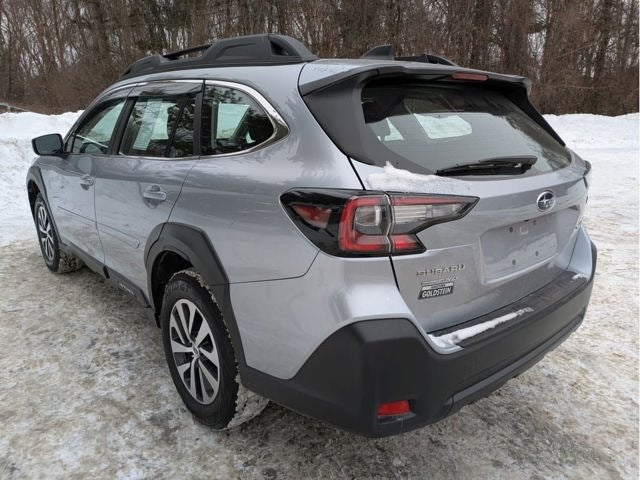 2025 Subaru Outback Base