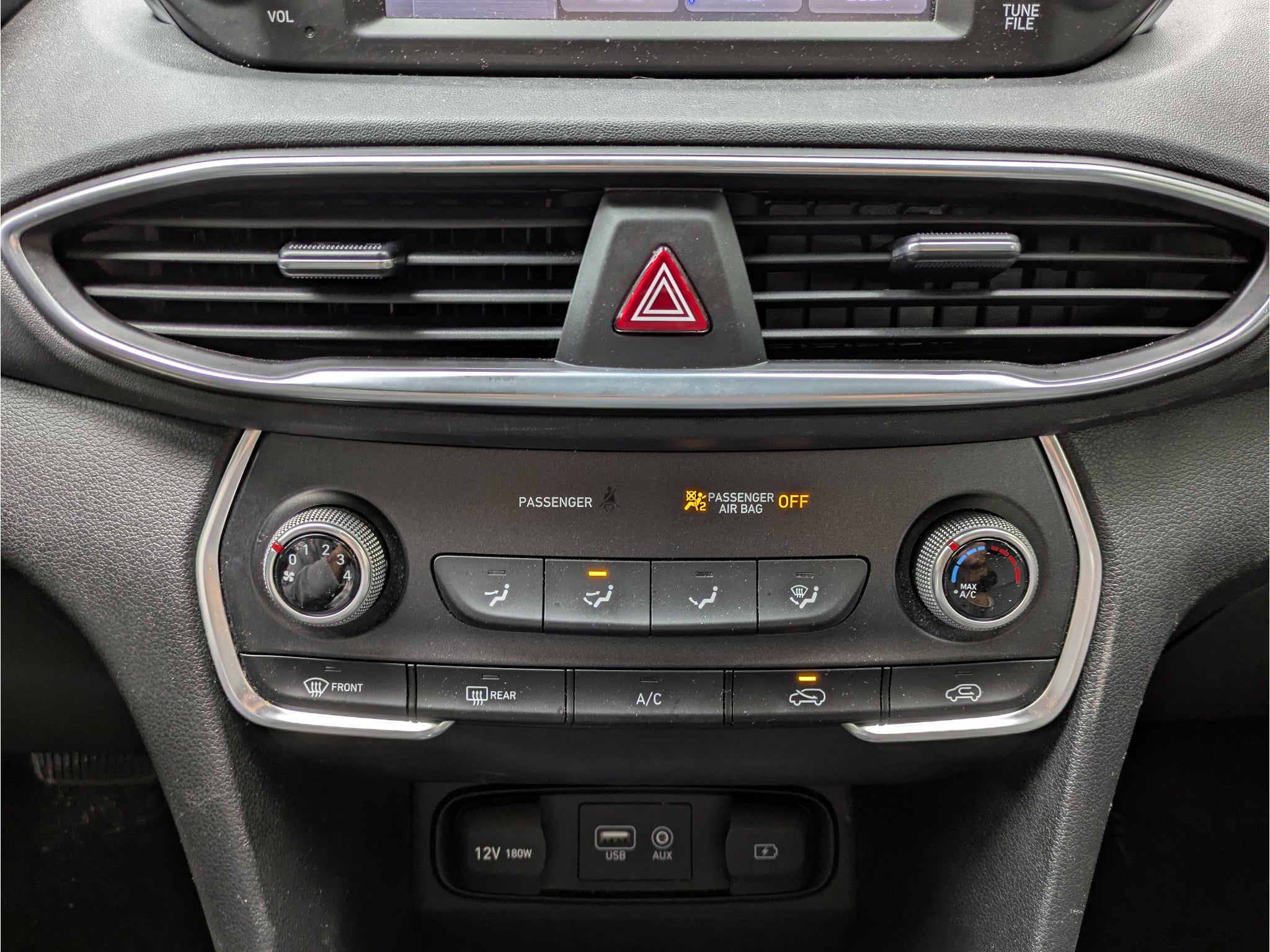2019 Hyundai Santa Fe SE