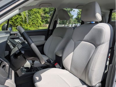 2018 Subaru Forester 2.5i (M6)