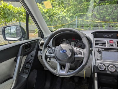2018 Subaru Forester 2.5i (M6)