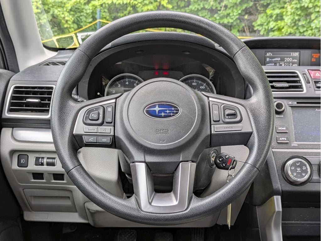 2018 Subaru Forester 2.5i (M6)
