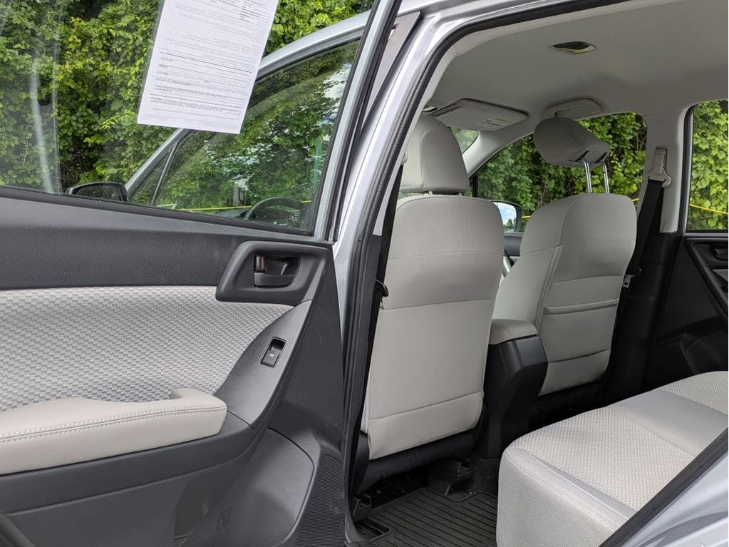 2018 Subaru Forester 2.5i (M6)