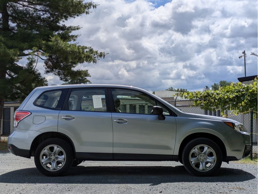 2018 Subaru Forester 2.5i (M6)