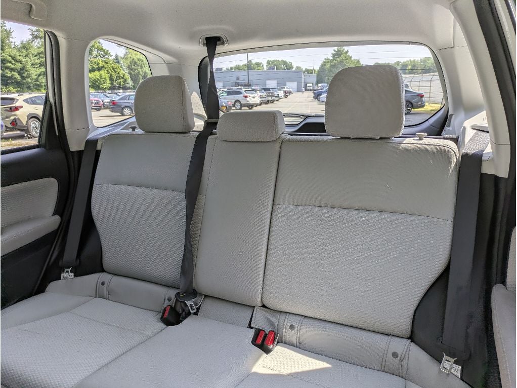 2017 Subaru Forester 2.5i (M6)