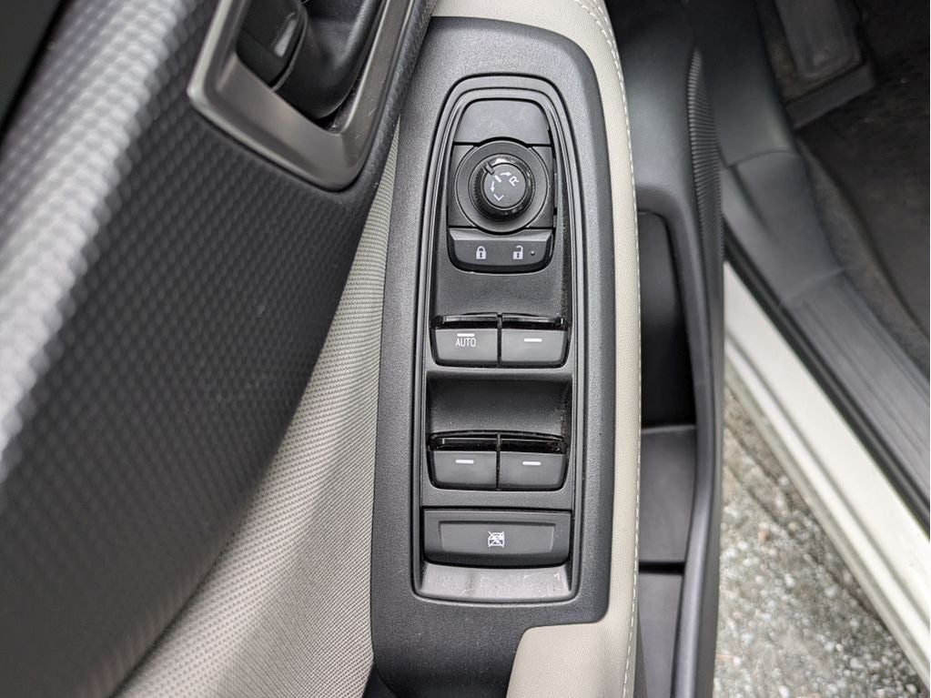 2023 Subaru Forester Base