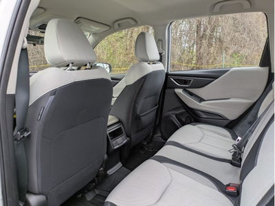 2023 Subaru Forester Base
