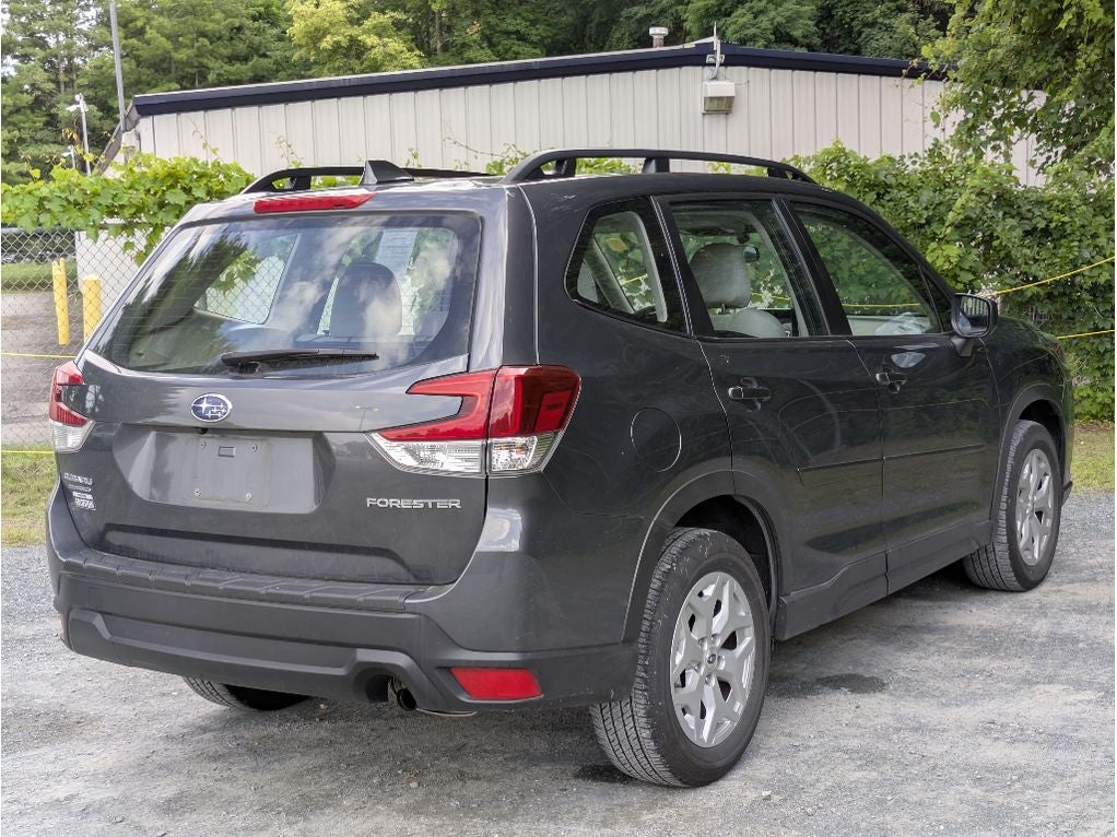 2023 Subaru Forester Base
