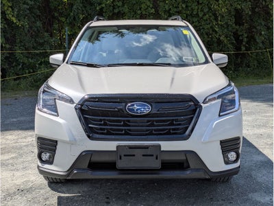 2024 Subaru Forester Premium